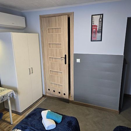 Eldom-Noclegi Pracownicze Daleka 12 Wągrowiec Exterior foto